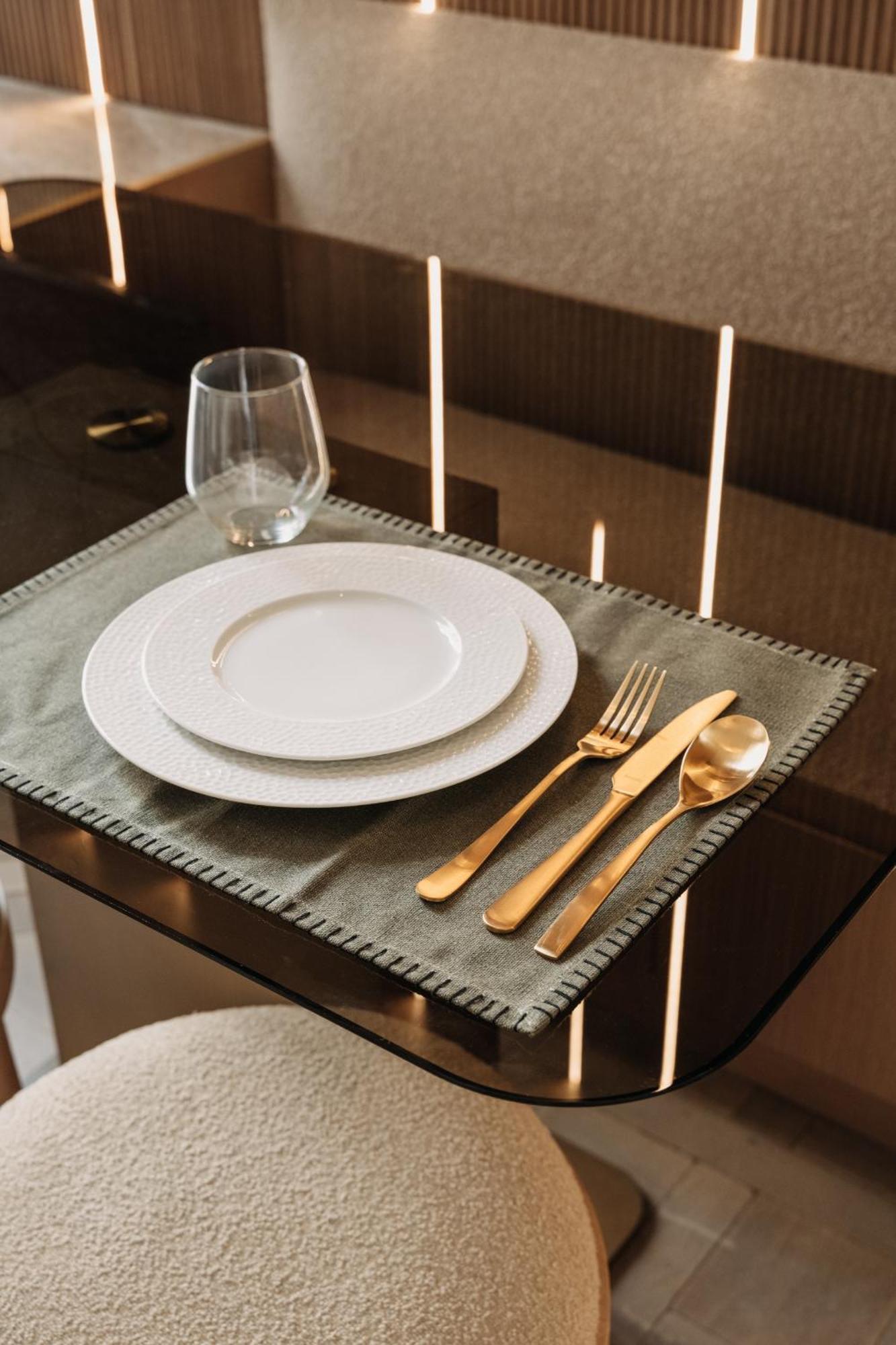 Highstay - Luxury Serviced Apartments - Louvre Paris Exteriör bild